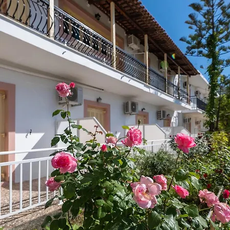 Anthi & Apartment Alykes (Zakynthos)