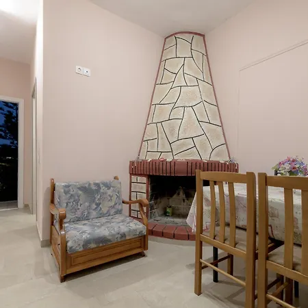 Anthi & Apartment Alykes (Zakynthos)